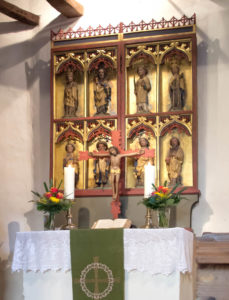 Altartisch mit dem 2-flügligem Klappaltar